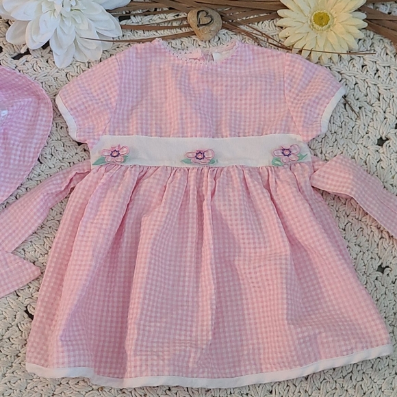 BEAUTIFUL SUMMER 18 MONTHS DRESS / HAT PINK WHITE - Picture 4 of 16